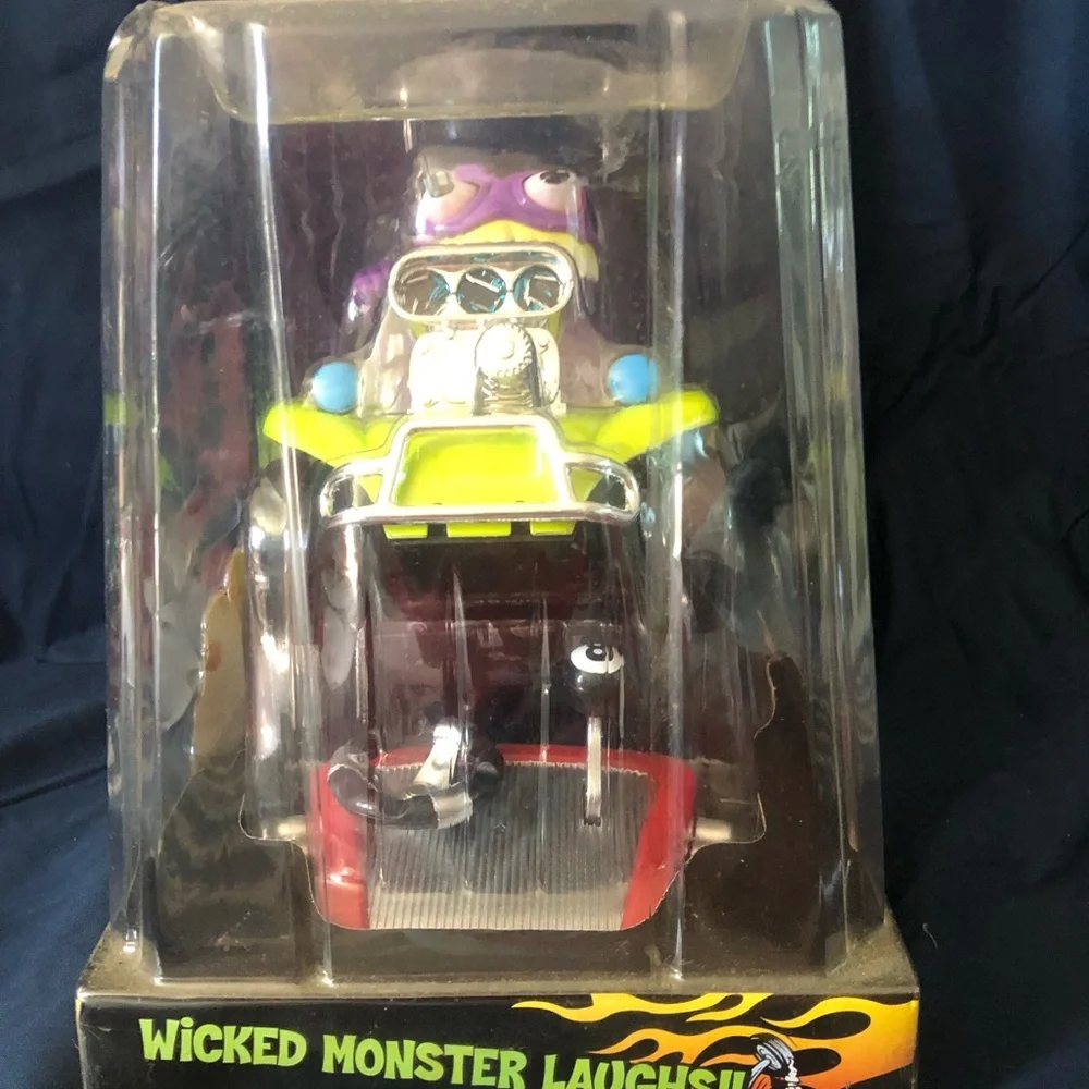 Rat Fink Zoomin Zombies remote control dune buggy new old stock